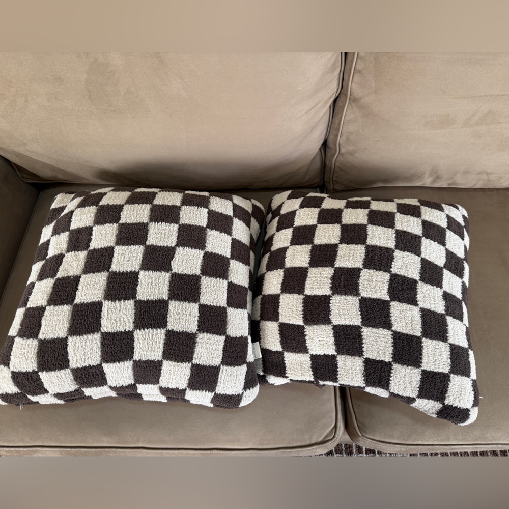 Sunday citizen checkered pillows